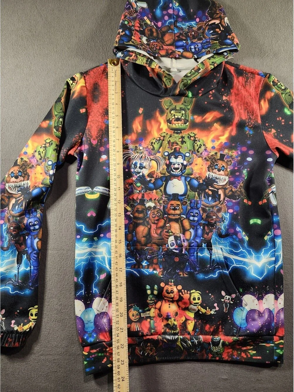 Freddy Fazbear Five Nights at Freddy's Unisex Kids M Pullover Hoodie Pockets 160